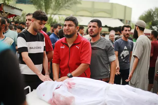  Aumentan a más de 680 los palestinos muertos por los bombardeos israelíes sobre la Franja de Gaza