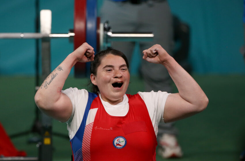  Camila Campos logró medalla de oro para Chile en Para Powerlifting