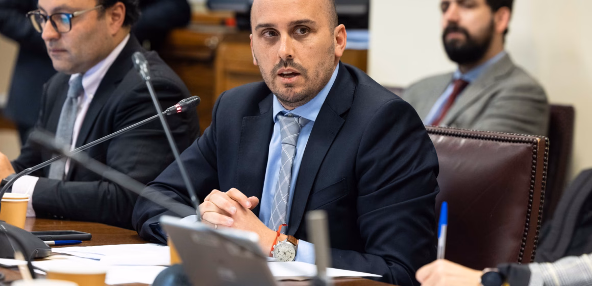 Longton por recorte a Seguridad: “No sirve más presupuesto si no se ejecuta”
