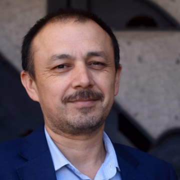 Diputado Luis Cuello cuestiona gestión laboral tras exposición del ministro Tomás Rau: “No hay agenda laboral”