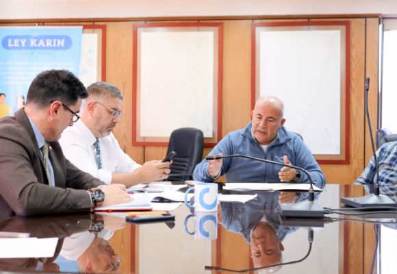 Pesca artesanal acusa “captura política” en Subsecretaría tras declaraciones de Osvaldo Urrutia