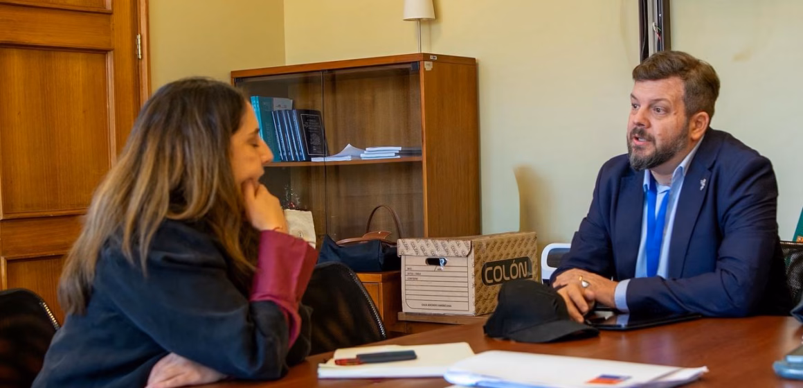 Kaiser propone alivio tributario para el agro y la vivienda en reunión clave por la Reconstrucción Nacional