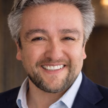 La nueva cara de la comunicación estratégica en Latinoamérica: ¿Quién es Rodrigo Durán Guzmán?