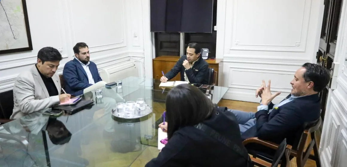 Puerto Montt gestiona celebración de los 50 años de Monte Verde con el Metro de Santiago