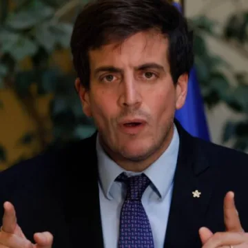 Schalper anuncia voto contra acusación constitucional a Nicolás Grau y anticipa apoyo de diputados RN