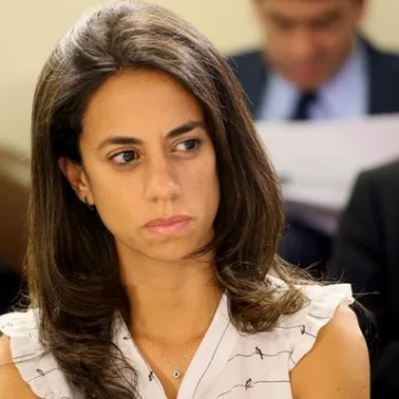 Paulina Núñez descarta ser “ingenua” y reafirma diálogo con la oposición por la megarreforma