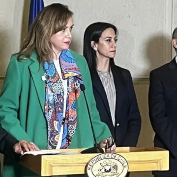 Gobierno y senadores del PPD acuerdan reducir la invariabilidad tributaria en la megarreforma