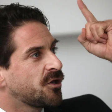 Winter cuestiona respuesta de La Moneda por reunión de Kast con Peter Thiel y anuncia oficios a ministerios
