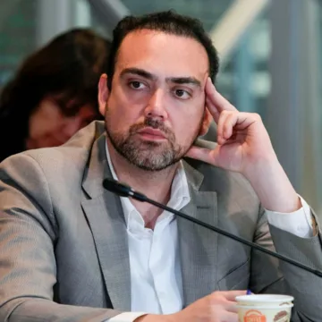 «La renuncia no basta»: Senador Karim Bianchi oficia al Fiscal Nacional por polémico video y exige investigar hasta las últimas consecuencias