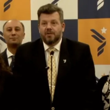 Partido Nacional Libertario propone privatizar Codelco y entregar “$2 millones a cada chileno”