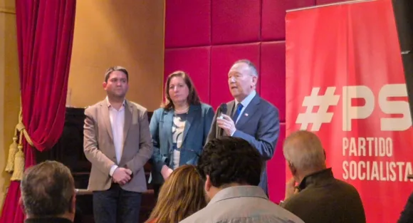 José García Ruminot durante homenaje a Camilo Escalona “Antes que adversarios somos personas”: ministro José García Ruminot participa en homenaje a Camilo Escalona