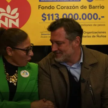 Ñuñoa entrega $281 millones para mejorar barrios y fortalecer la vida comunitaria