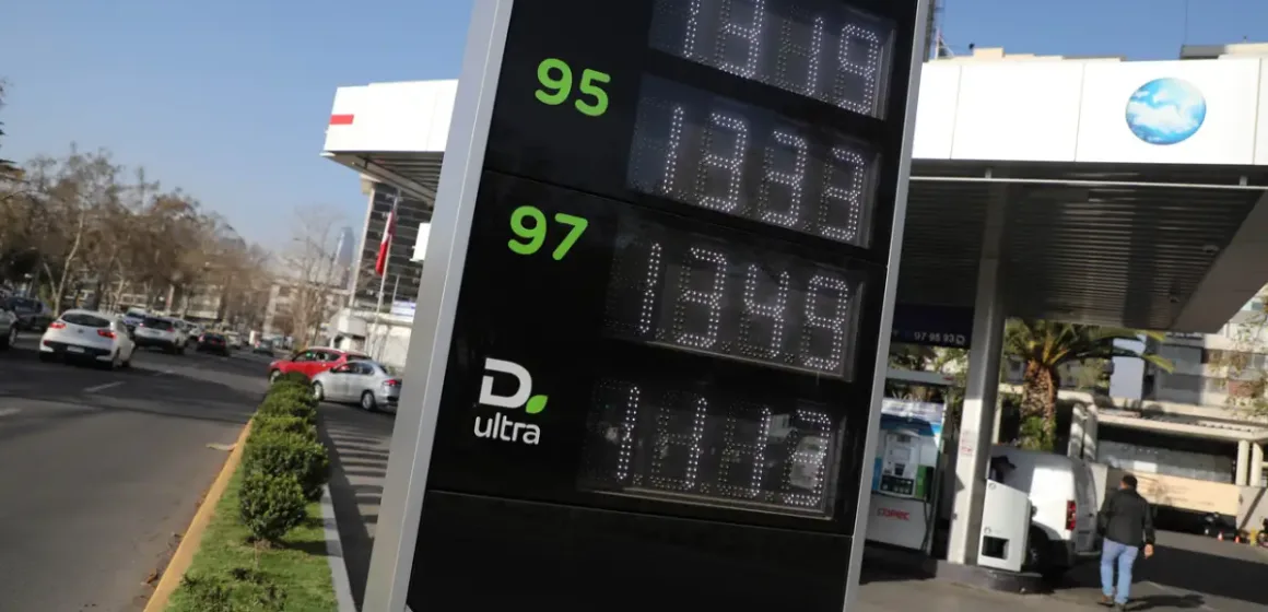imagen_2026-08-19_214953634 Combustibles registran fuertes alzas desde este jueves: diésel sube casi $100 por litro