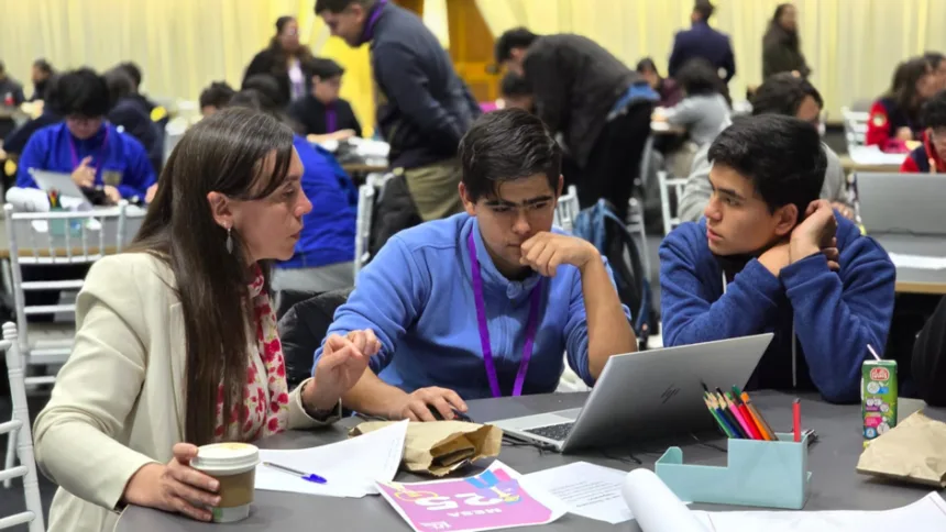 Estudiantes de la región de Valparaíso protagonizaron pilotaje regional de IA para fortalecer las Ciencias Escolares