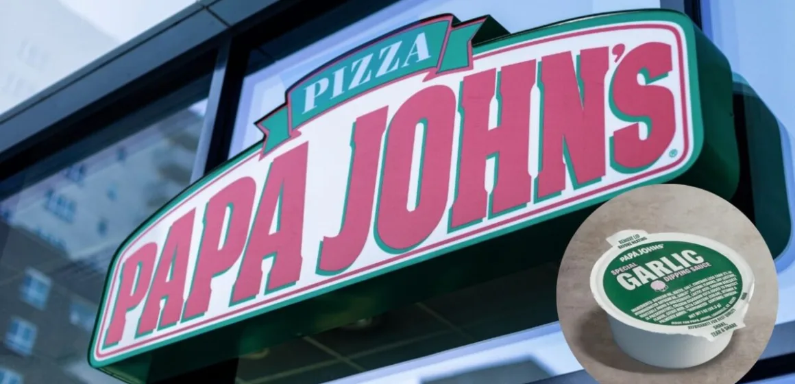 “No compro más hasta que haya garlic”: Papa Johns retira su clásica salsa de ajo por normativa