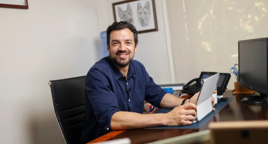 “Dejemos de tener vacas sagradas”: La tensión en el Frente Amplio por la carta de Vodanovic y Bellolio