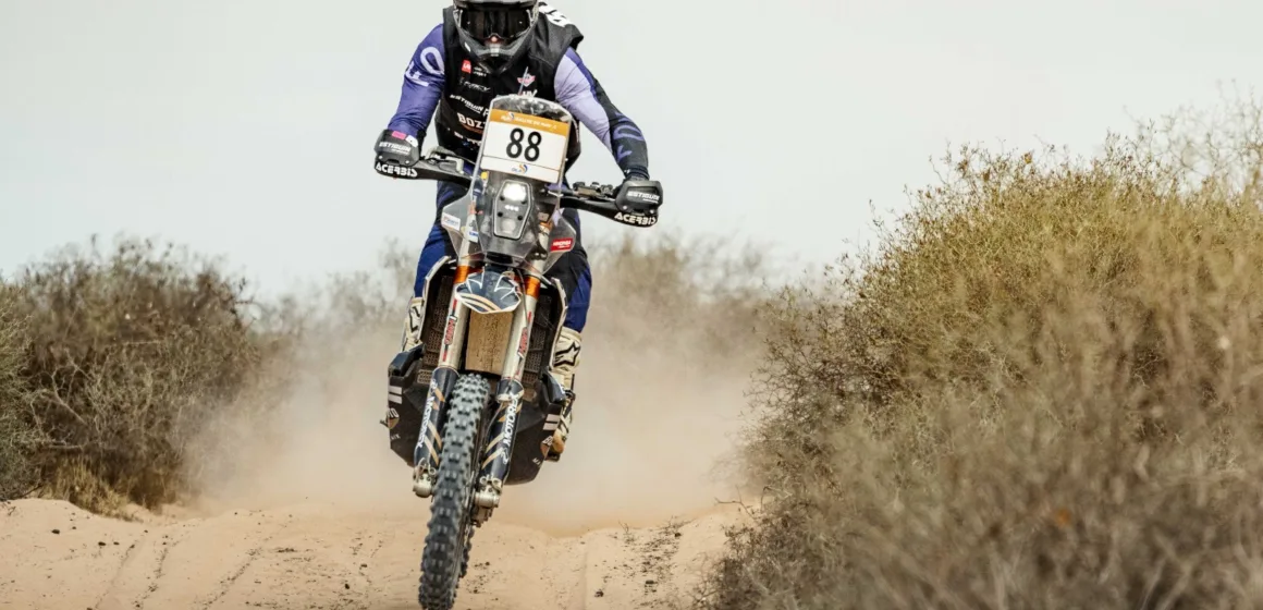 Bruno Bozzo debuta en el Mundial de Rally Cross Country con un buen resultado en Marruecos