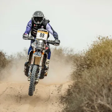 Bruno Bozzo debuta en el Mundial de Rally Cross Country con un buen resultado en Marruecos