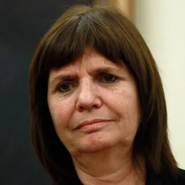 Bullrich atribuye a una “confusión de nombres” sus dichos sobre el Estrecho de Magallanes