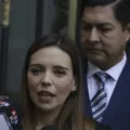 Exasesor de Camila Flores declara ante Fiscalía que vio a Swett entregarle un sobre