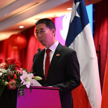 Embajador chino advierte a Chile tras ingreso al Escudo de las Américas: “Nuestra relación no debe estar sujeta a terceros”