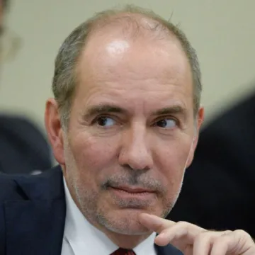 De Grange confirma que el “cable chino” sigue en trámite pese a dichos de embajador de EE.UU.