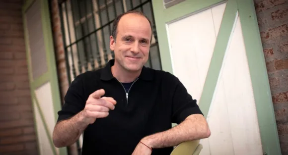 Stefan Kramer vuelve a la televisión tras 10 años y se suma a Vértigo de Canal 13