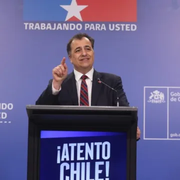 Gonzalo Arenas debutó como vocero: las controversias que marcaron su primera prueba en La Moneda